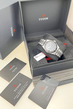 Tudor Black Bay Master Chronometer, acier, neuve (jamais portée)