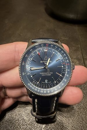 Breitling Navitimer Automatic Date 41mm Bleu A17326161C1P4 - A17326 ENSEMBLE COMPLET