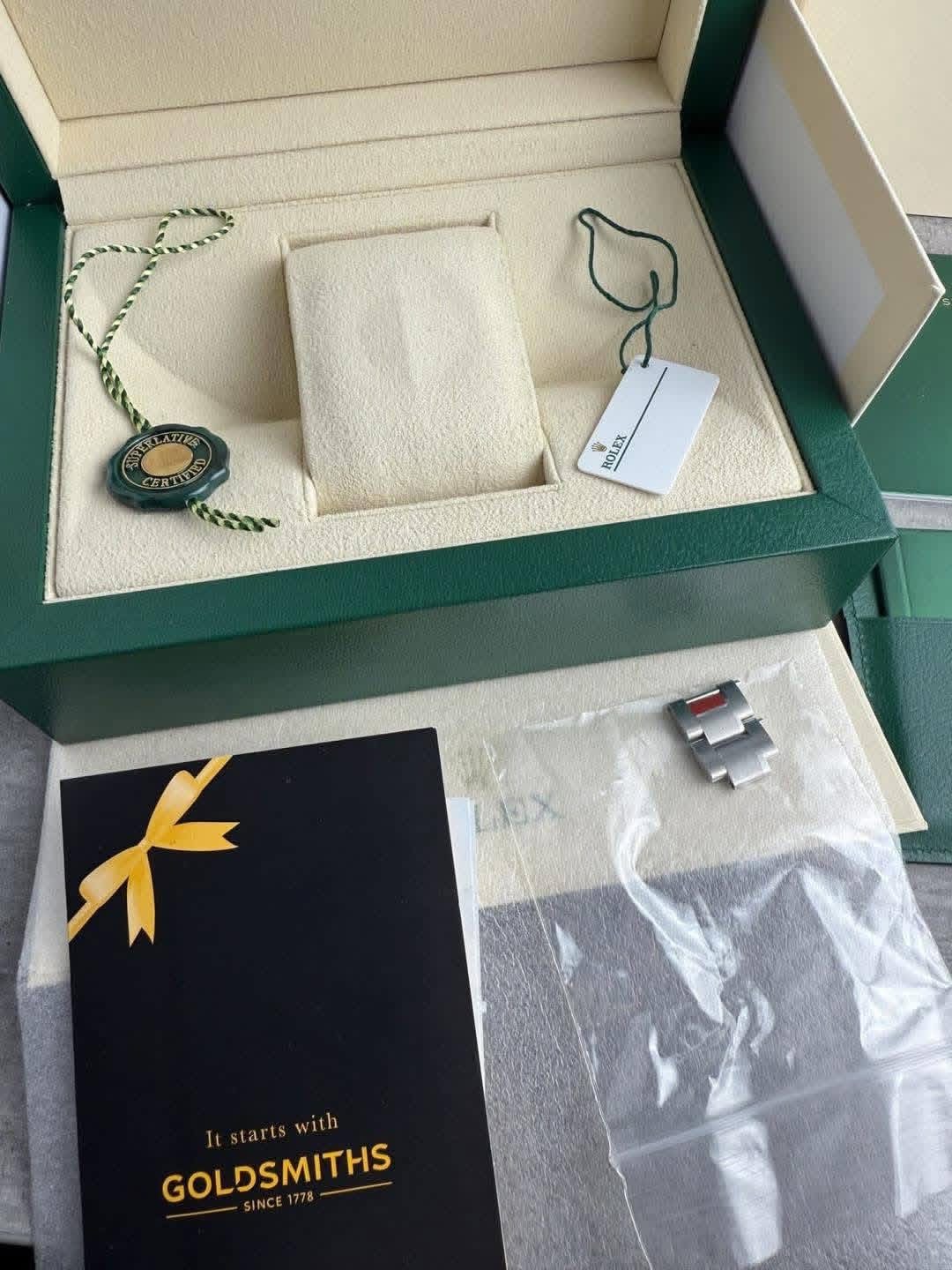 Rolex Air King 126900 Coffret et papiers 2023 Reçus originaux Ensemble complet - Image 22