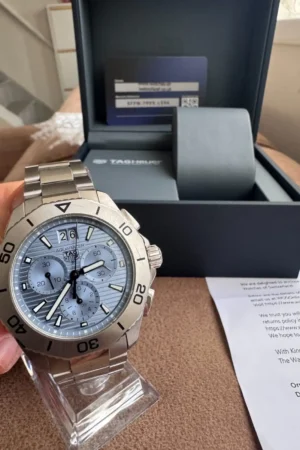 Montre homme TAG Heuer Aquaracer bleue Professional 200 Chronographe 40 mm