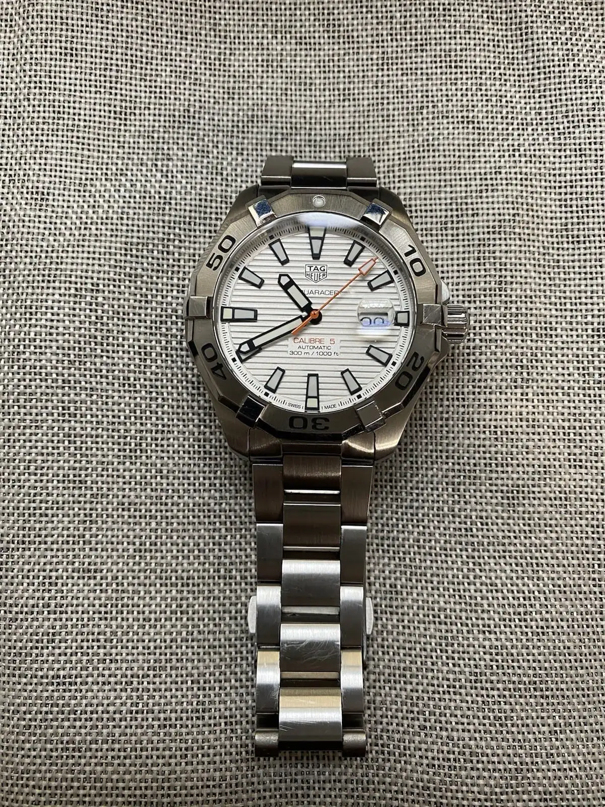 Tag Heuer Aquaracer Calibre 5, 43 mm, cadran blanc, acier inoxydable, WAY2013.BA0927 – Image 3