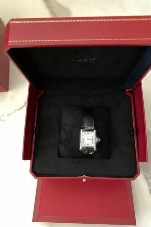 Nouvelle montre Cartier Tank Must De Cartier, petit modèle, acier, quartz, WSTA0042