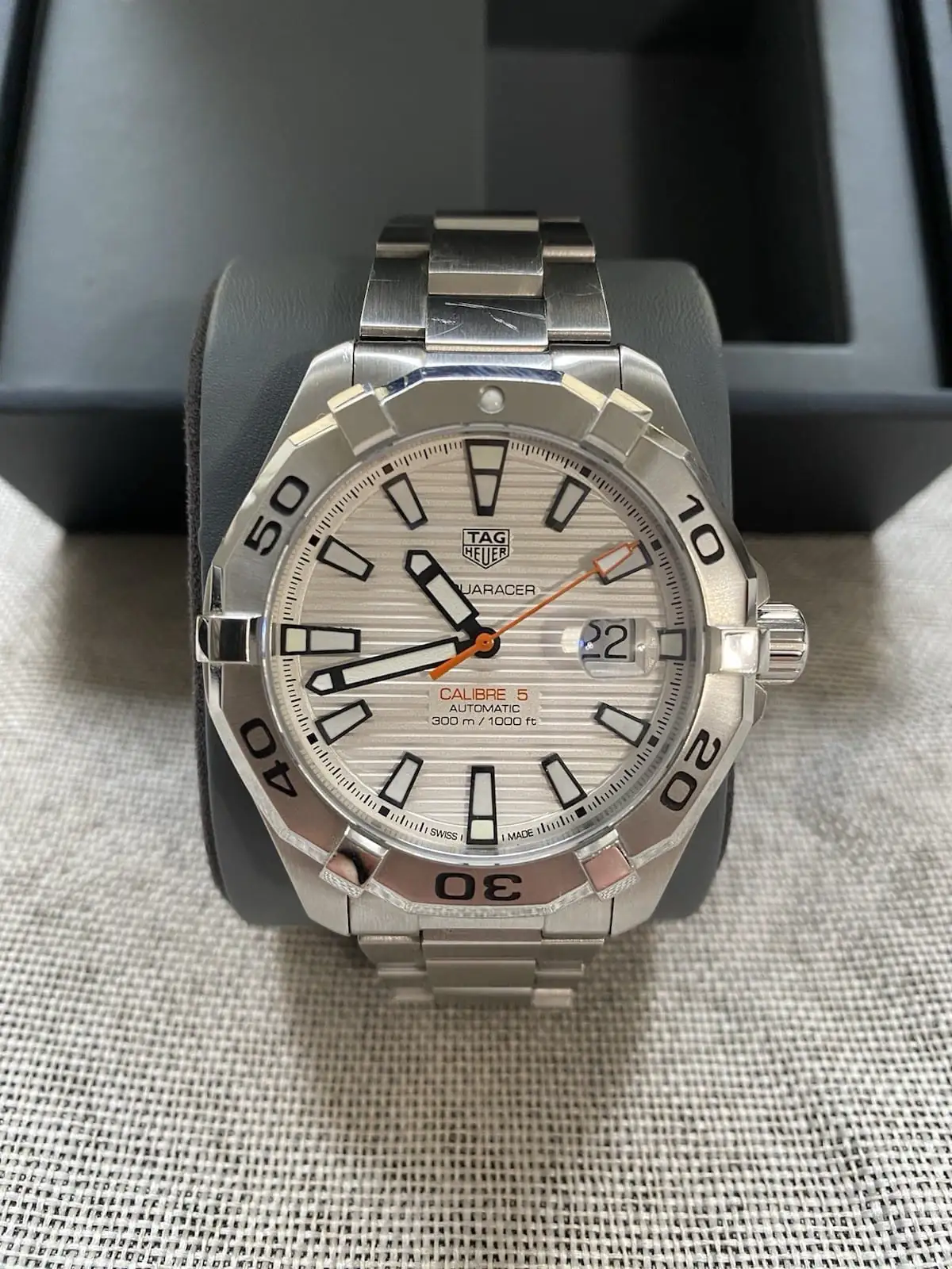 Tag Heuer Aquaracer Calibre 5, 43 mm, cadran blanc, acier inoxydable, WAY2013.BA0927 – Image 2