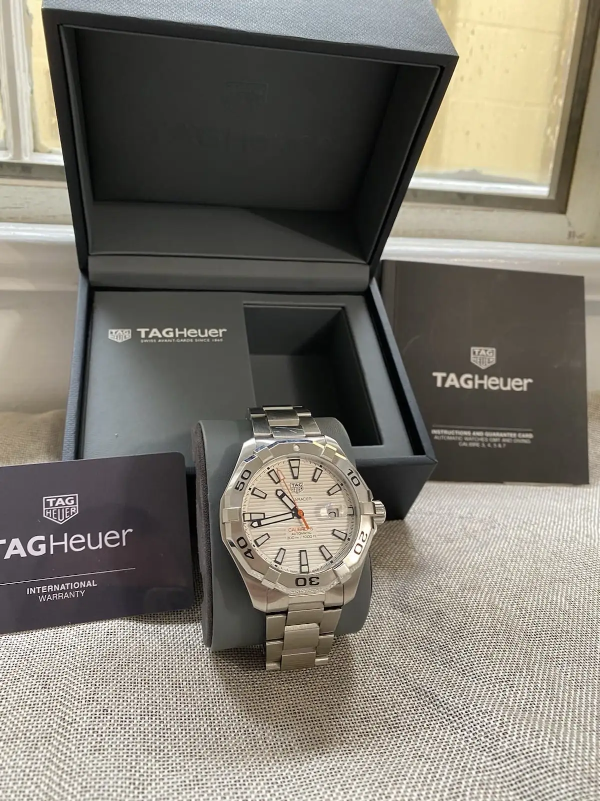 Tag Heuer Aquaracer Calibre 5, 43 mm, cadran blanc, acier inoxydable, WAY2013.BA0927